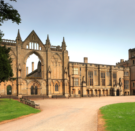 <strong>NEWSTEAD ABBEY</strong>